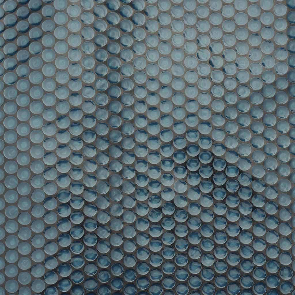 Treibende Pool-Solarplane PE 549x274 cm Schwarz und Blau