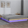 Massivholzbett mit LED-Beleuchtung 140x200 cm