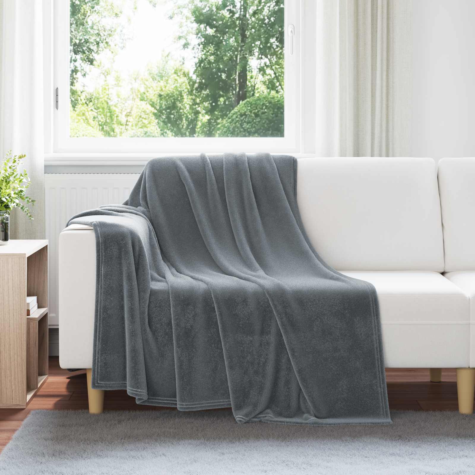 Überwurfdecke Dunkelgrau 150 x 200 cm Fleece