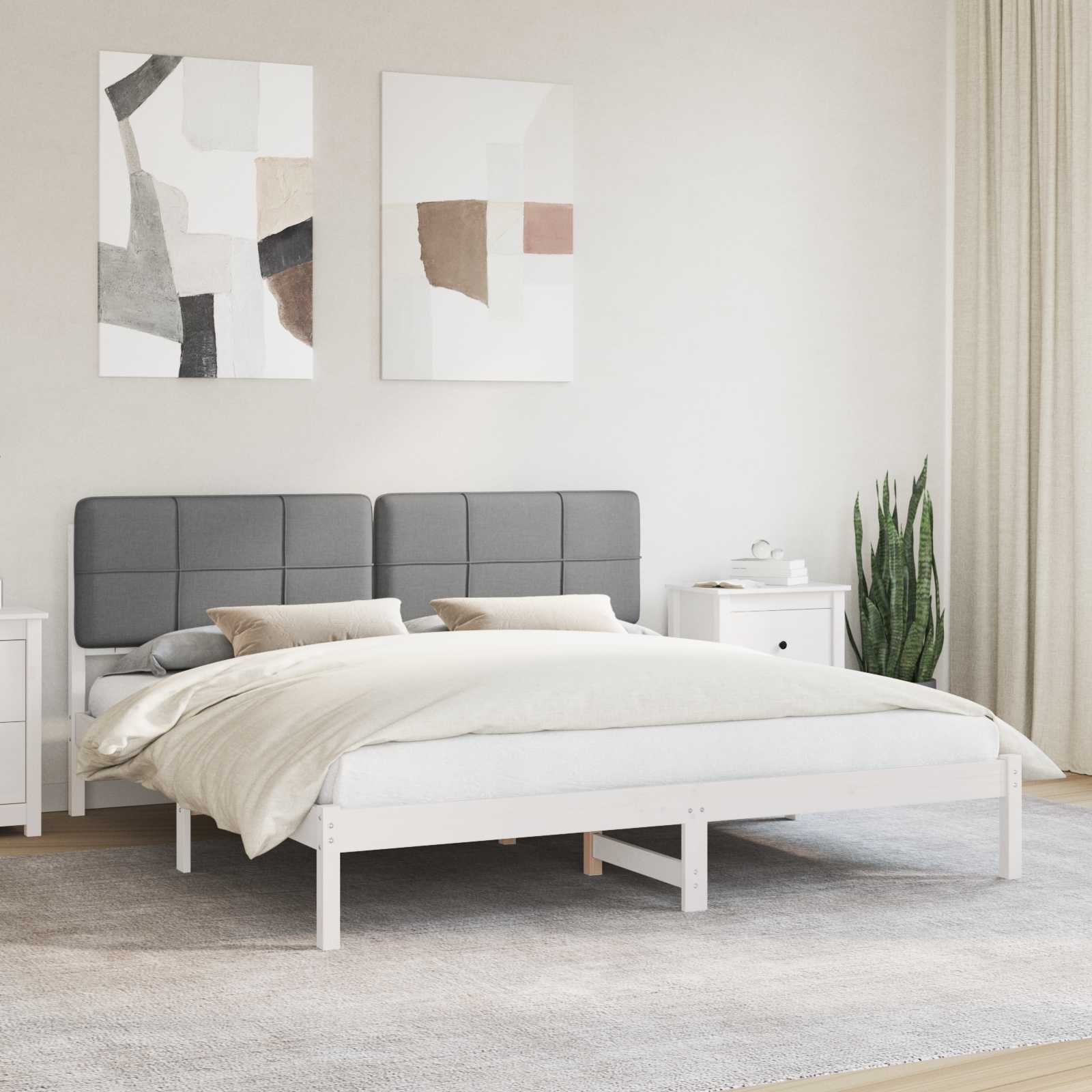 Bettgestell mit gepolstertem Kopfteil Hellgrau 120 x 200 cm