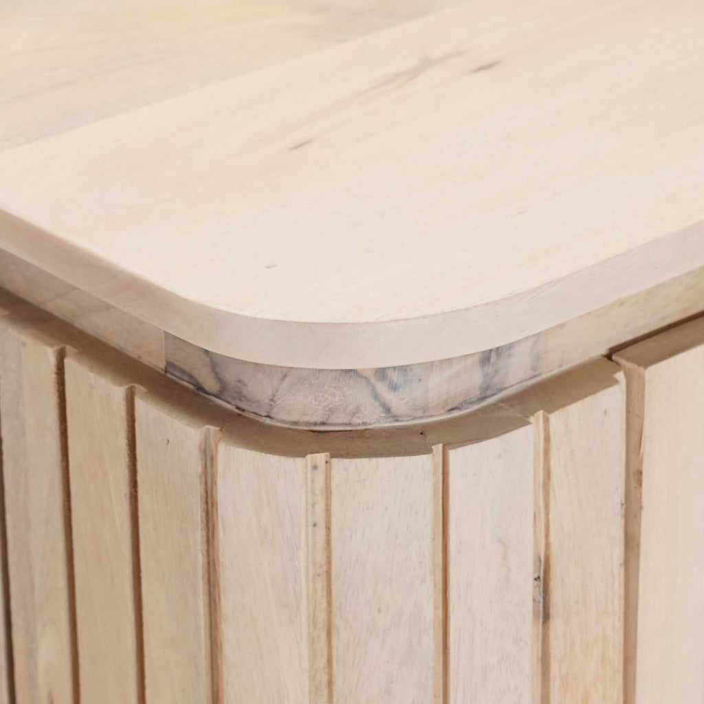 Sideboard 105 x 30 x 65 cm