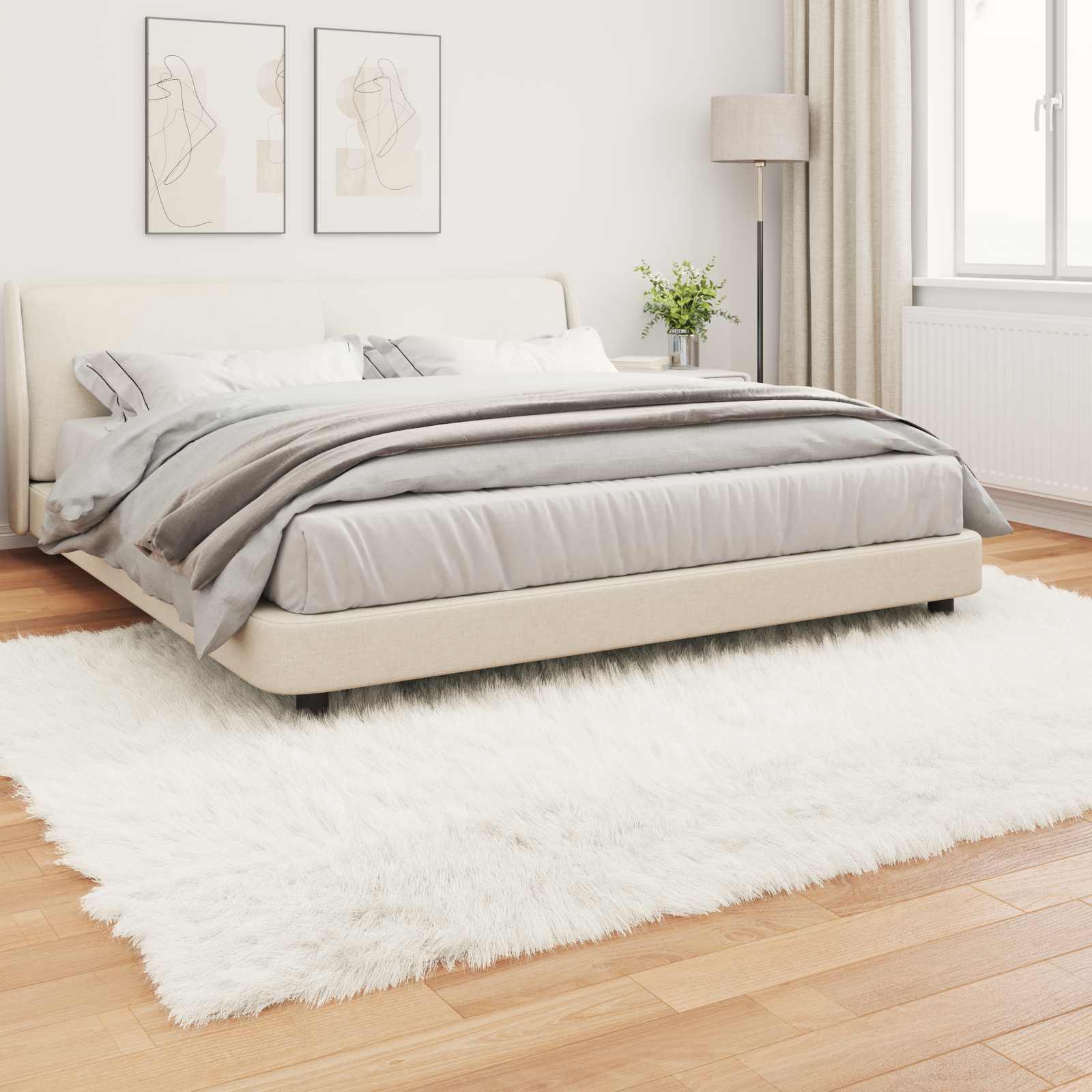 Teppich aus Kunstschaffell TAFALLA Weiß 240 x 340 cm Polyester