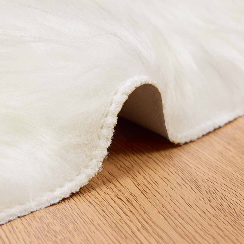Teppich aus Kunstschaffell TAFALLA Weiß Ø 120 cm Polyester