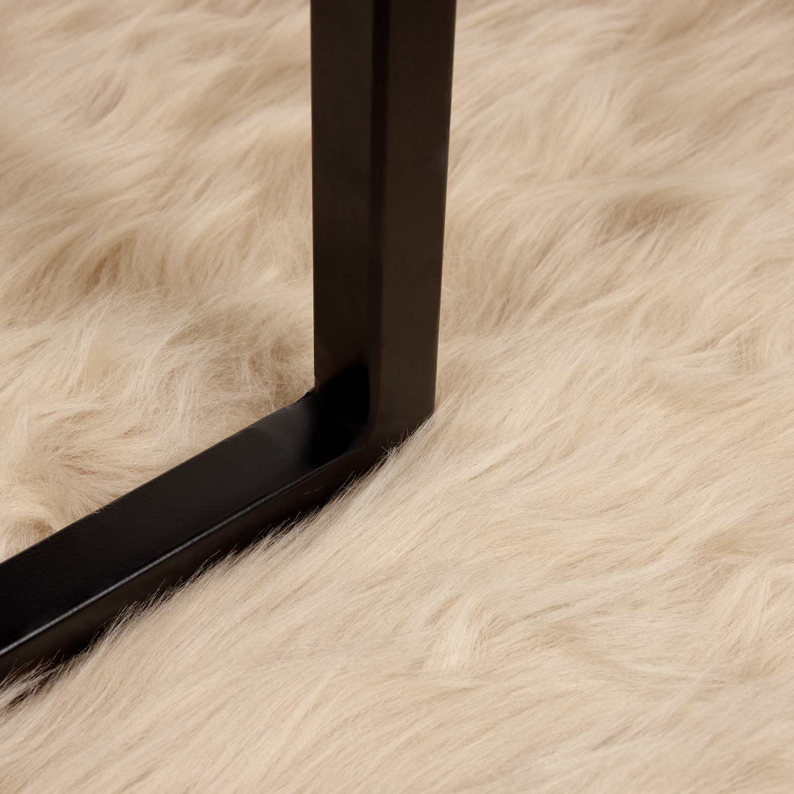 Teppich aus Kunstschaffell TAFALLA Beige 200 x 280 cm Polyester