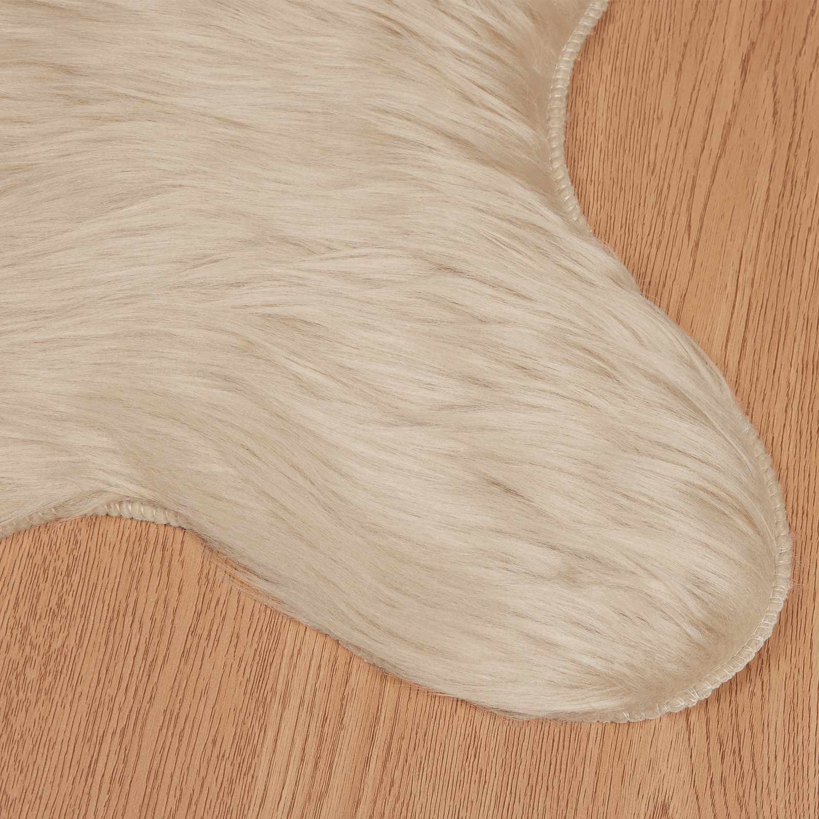Teppich aus Kunstschaffell TAFALLA Beige 80 x 120 cm Polyester