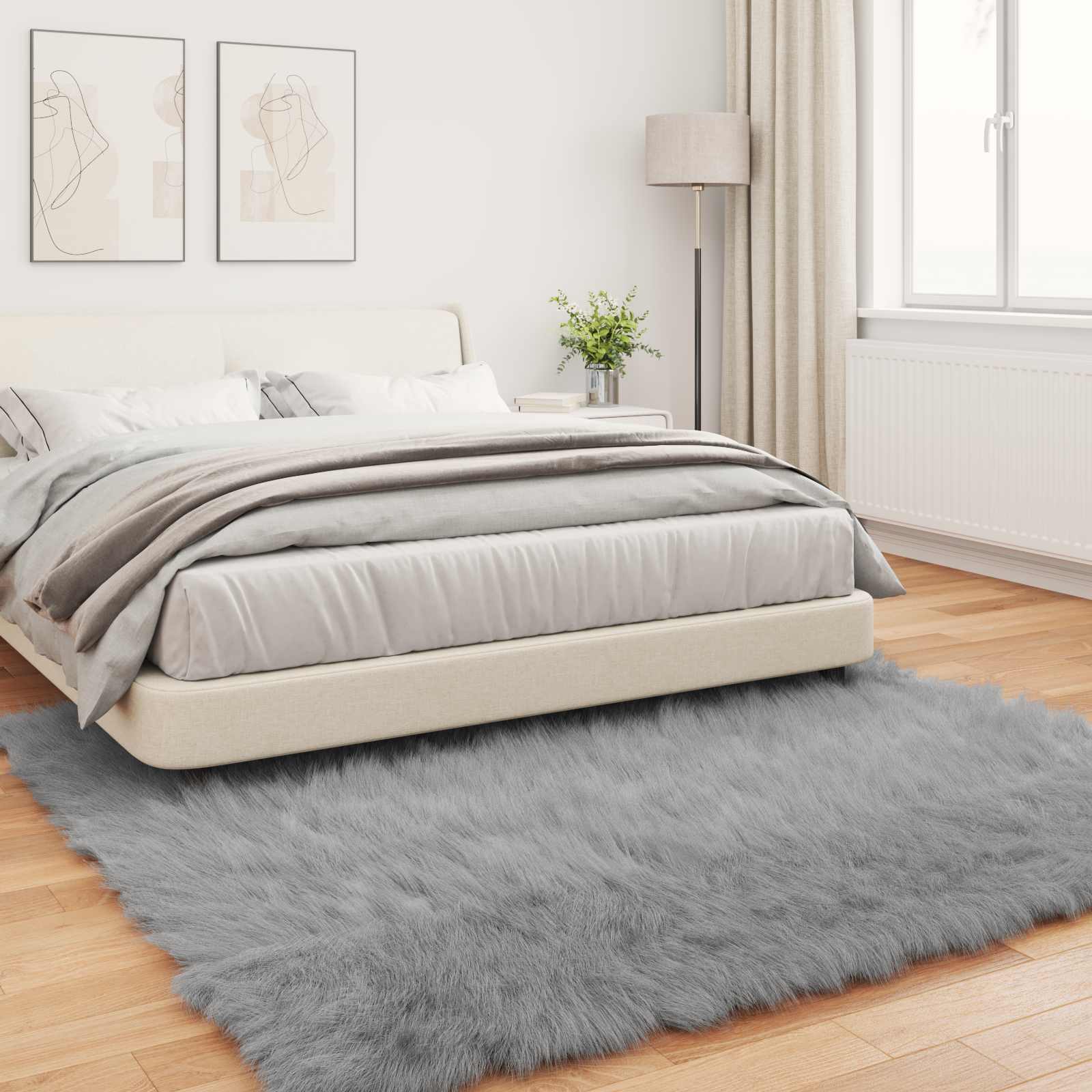 Teppich aus Kunstschaffell TAFALLA Grau 240 x 240 cm Polyester