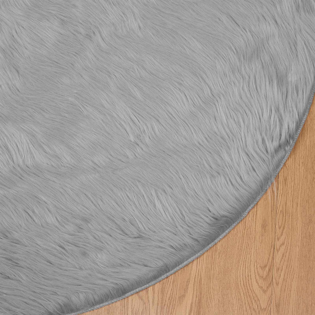 Teppich aus Kunstschaffell TAFALLA Grau Ø 160 cm Polyester