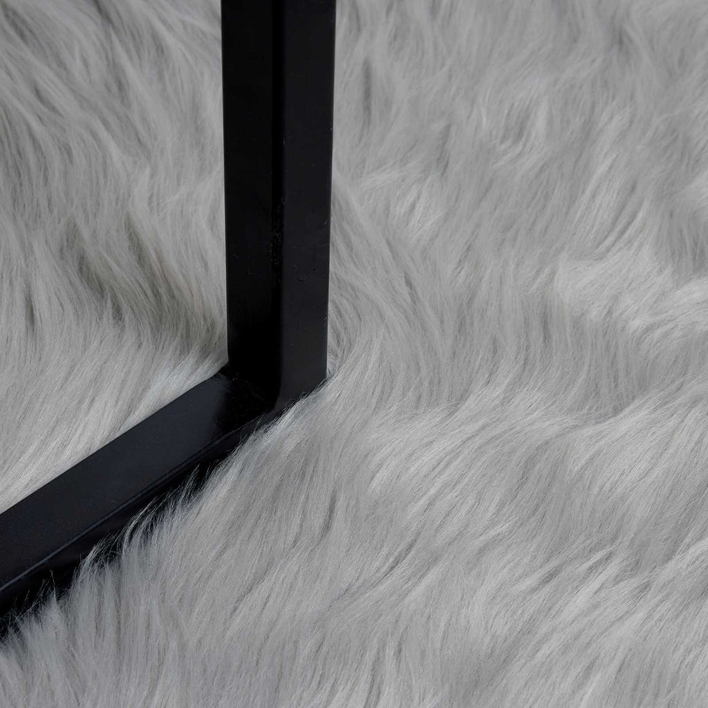 Teppich aus Kunstschaffell TAFALLA Grau Ø 200 cm Polyester