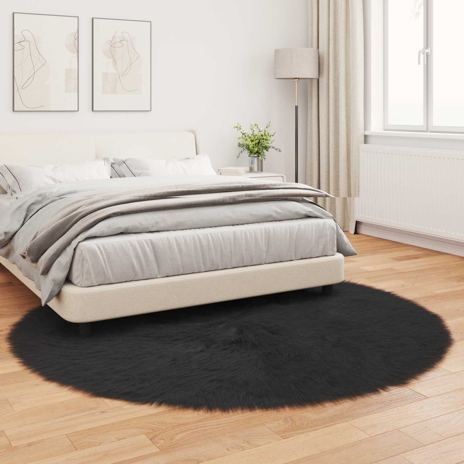 Teppich aus Kunstschaffell TAFALLA Schwarz Ø 160 cm Polyester