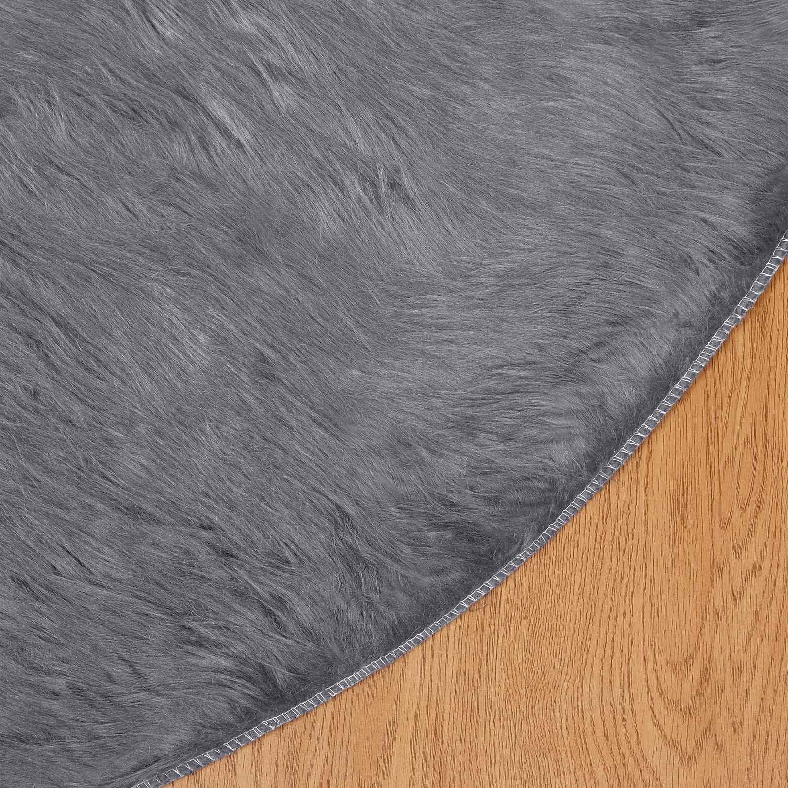 Teppich aus Kunstschaffell TAFALLA Anthrazit Ø 200 cm Polyester