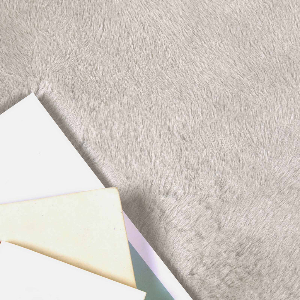 Rutschfester Teppich aus Kunstkaninchenfell OLITE Beige Ø 80 cm