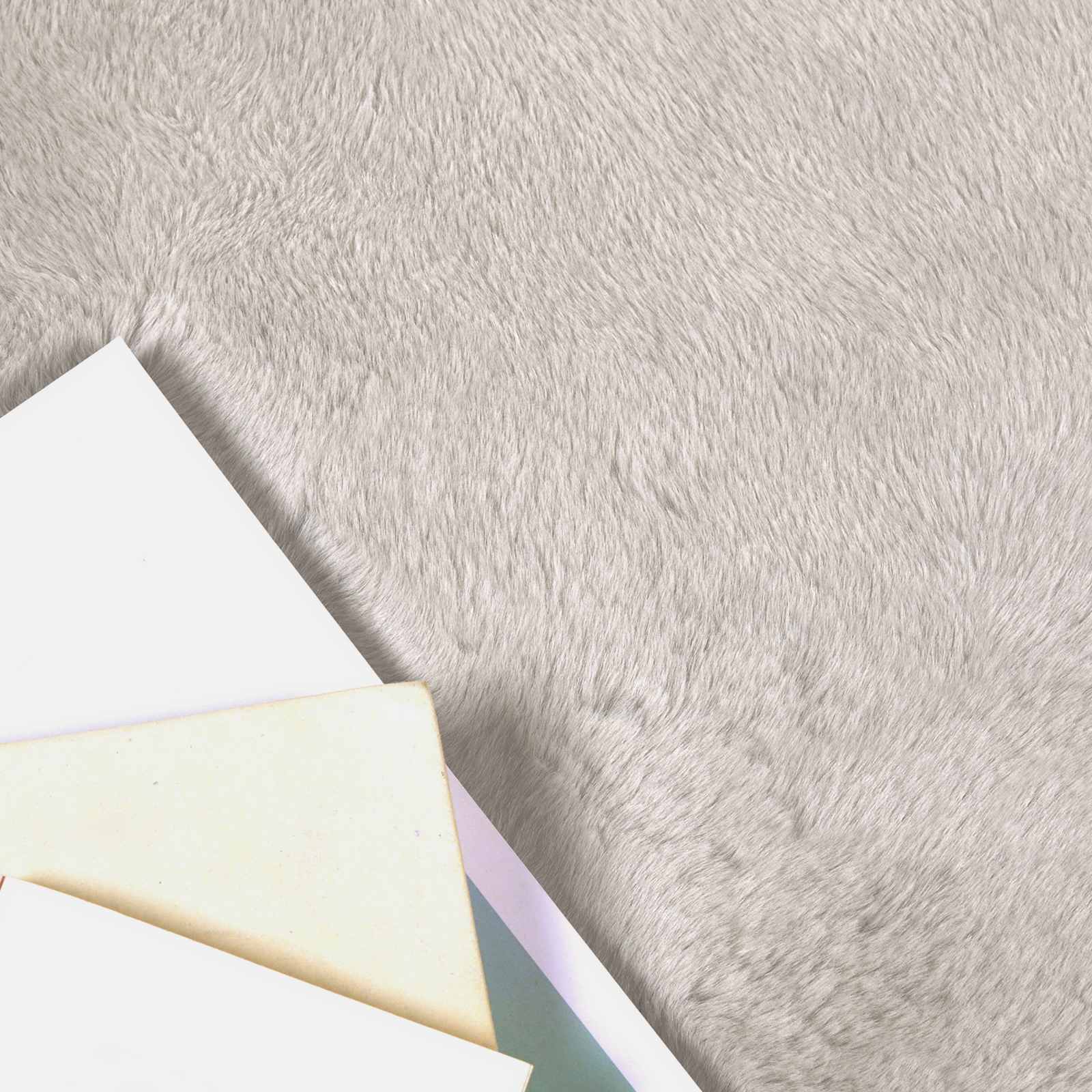 Rutschfester Teppich aus Kunstkaninchenfell OLITE Beige Ø 80 cm