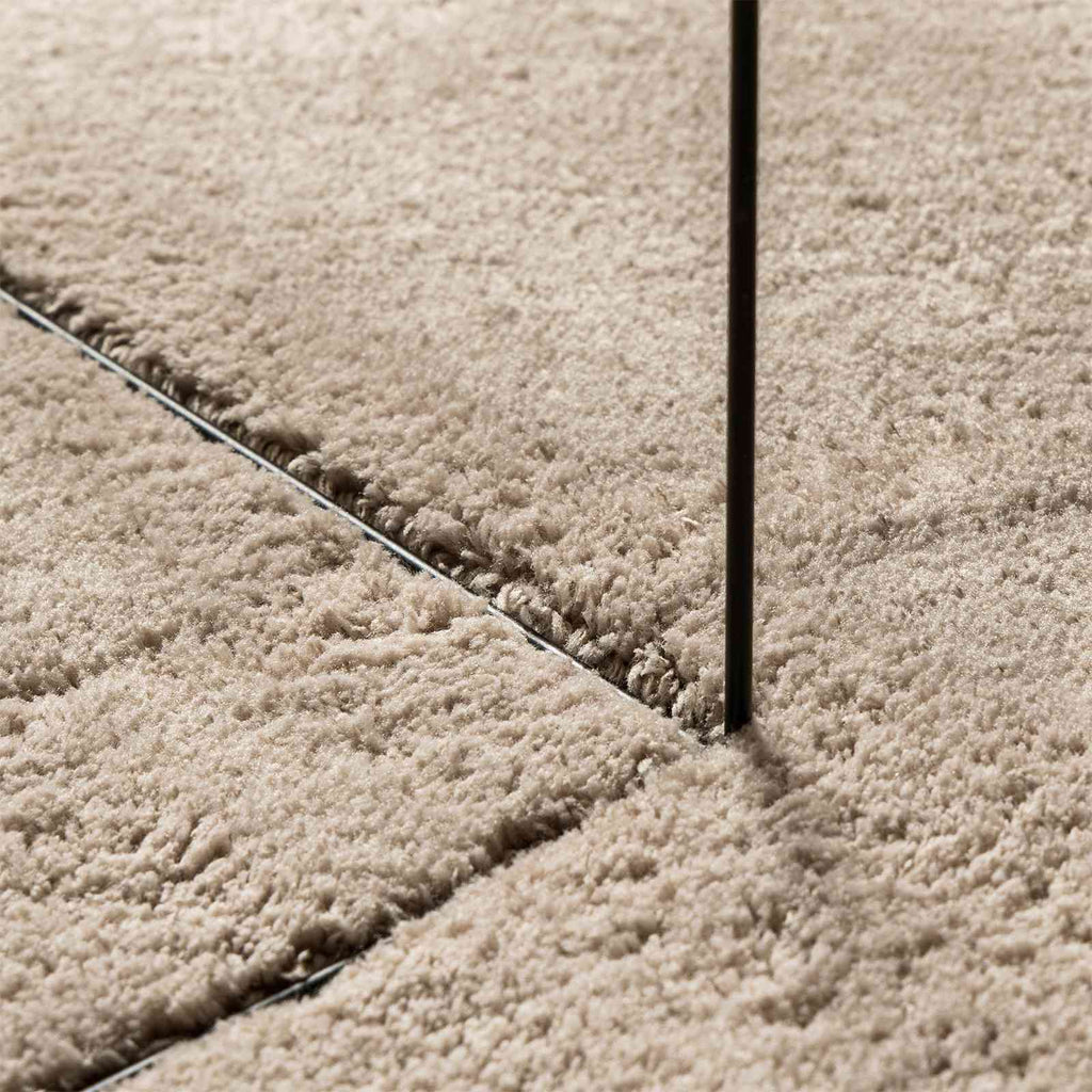 Mittlerer Flor weicher und waschbarer Teppich HUARTE Sand