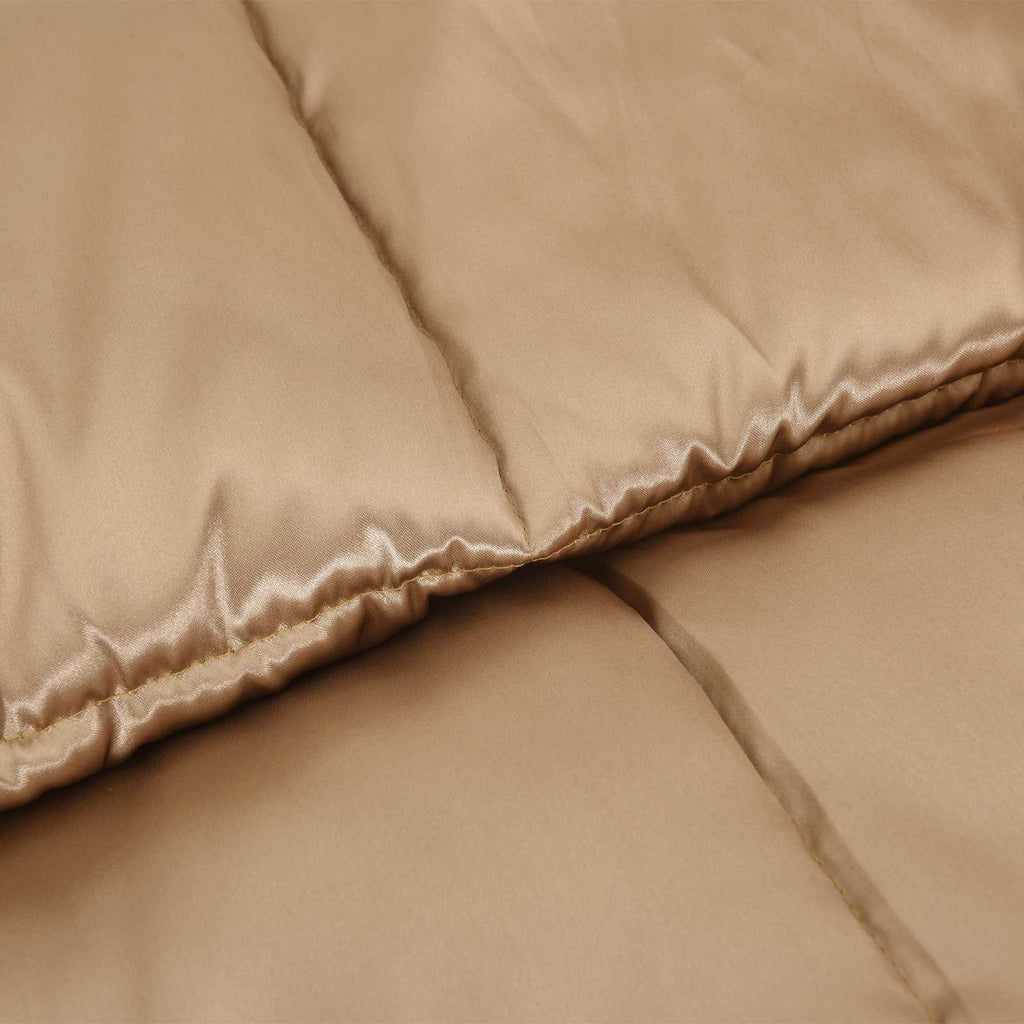 Winterbettdecke Gold 200 x 220 cm Satin und Mikrofaser