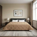 Winterbettdecke Taupe 200 x 240 cm Mikrofaser und Teddy-Fleece